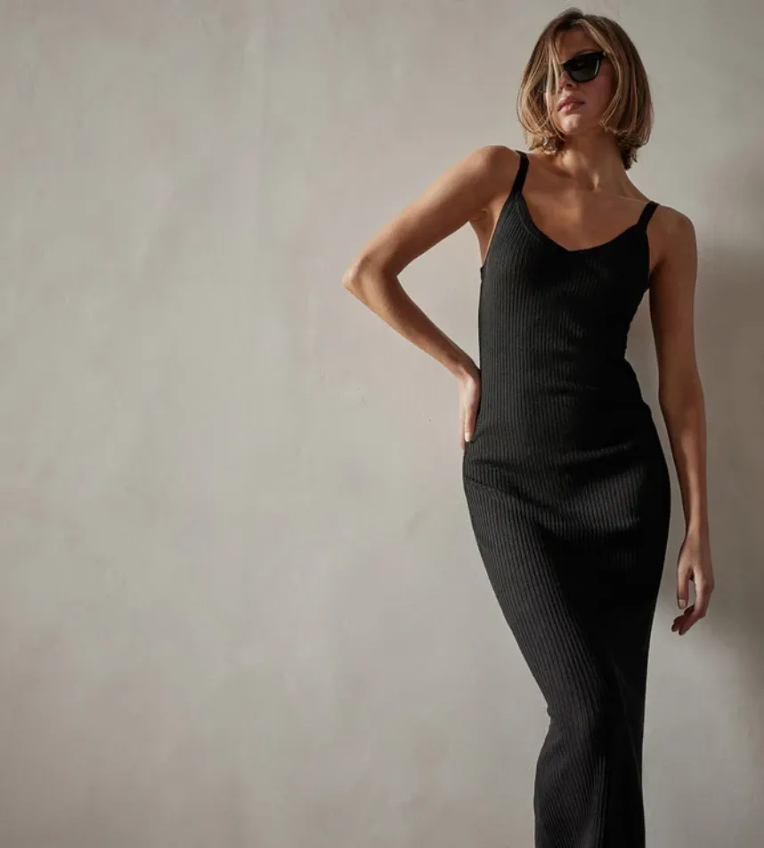 Carmel Black Ribbed Dress - S