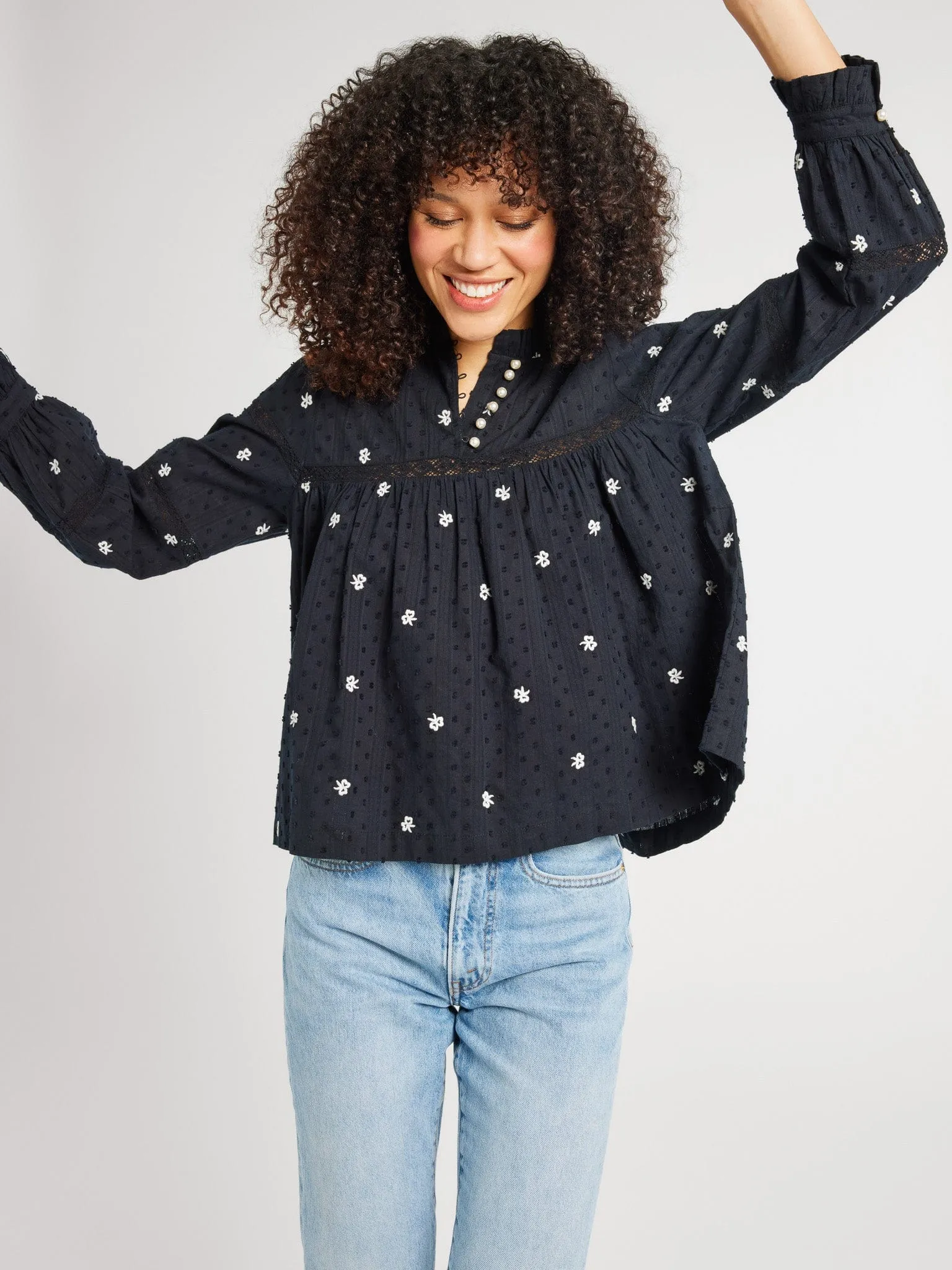 Francine Top in Debut