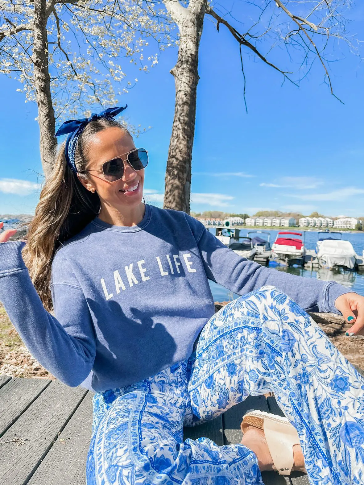 LAKE LIFE Crewneck Sweatshirt