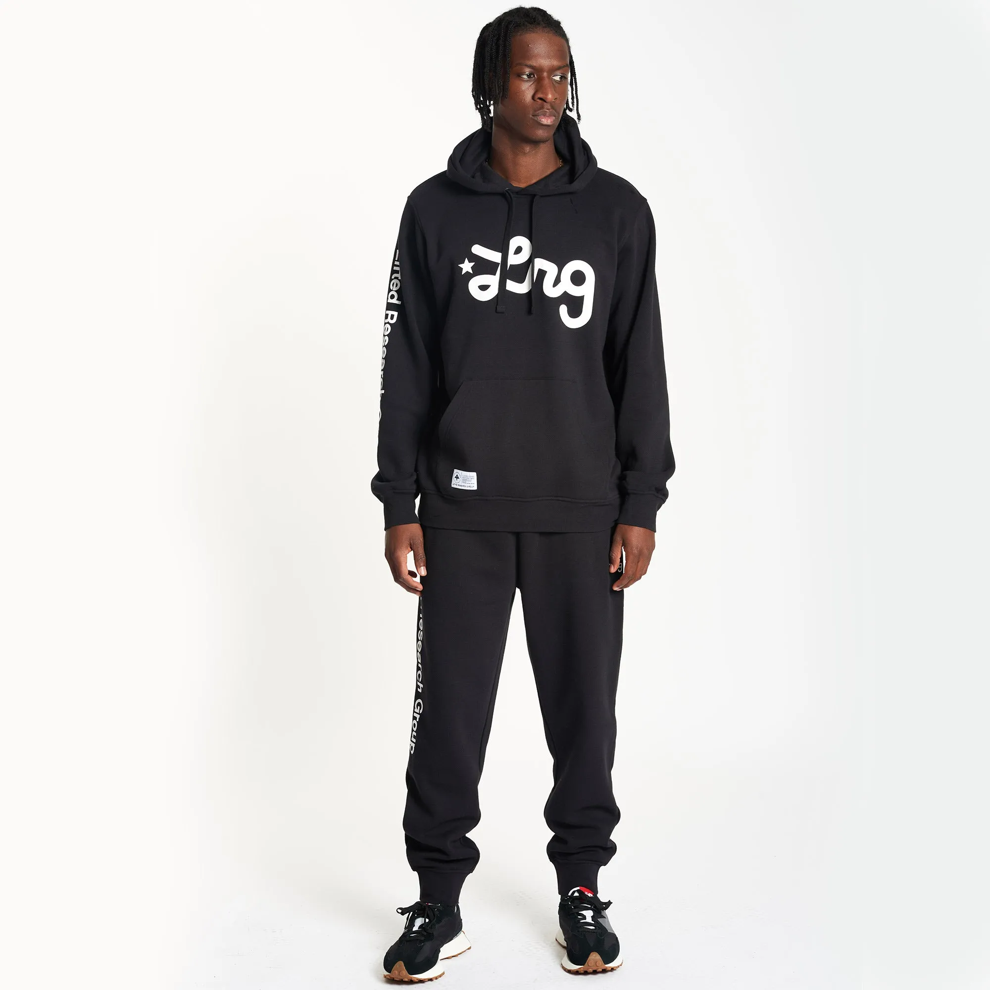 LIFTED SCRIPT PULLOVER HOODIE - BLACK