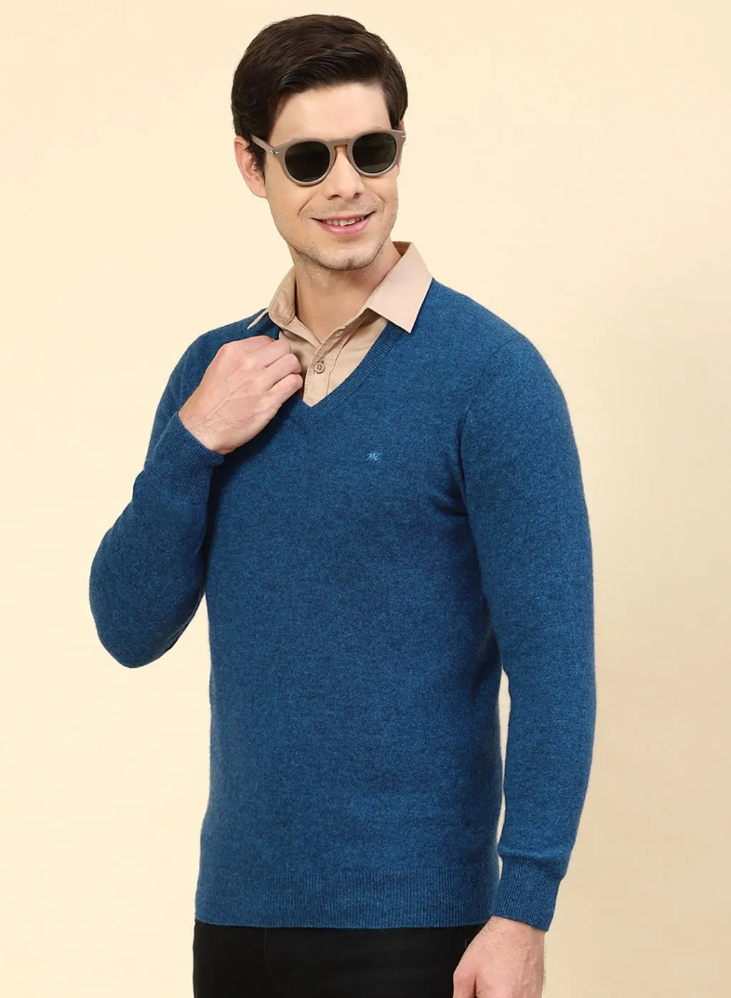 Men Blue Solid Lamb wool Pullover