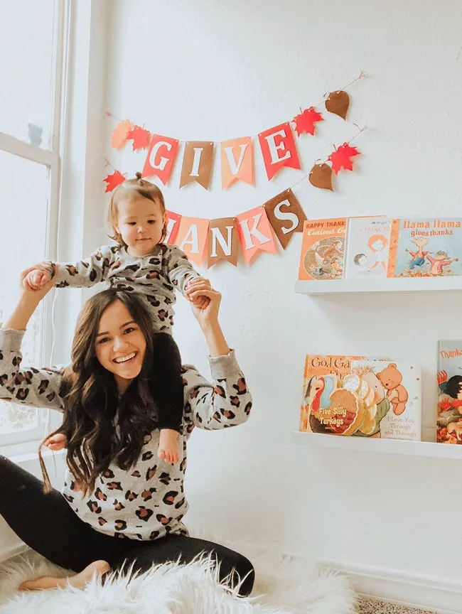 Mommy | Animal Print Pullover