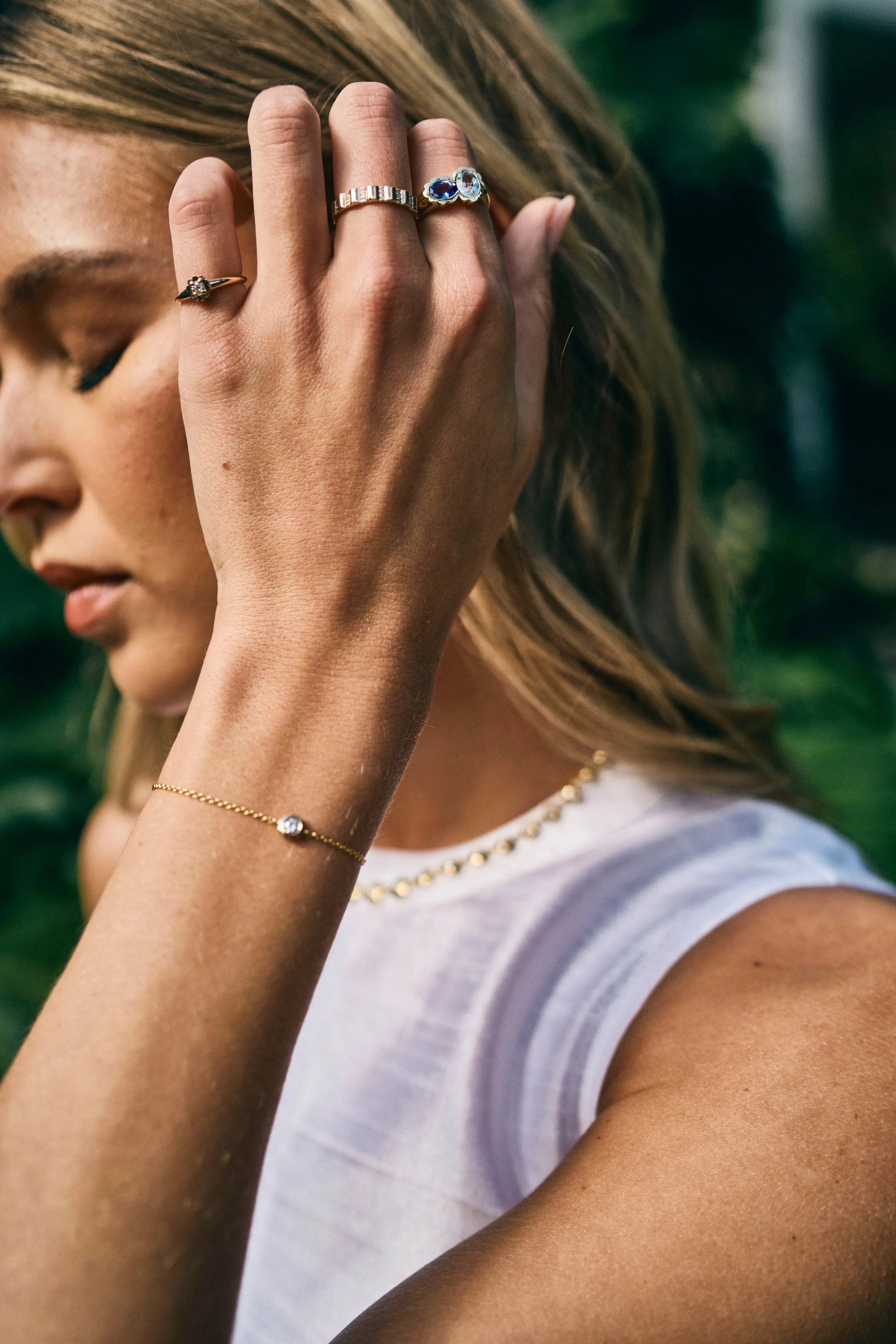 Scalloped Bezel Diamond Bracelet