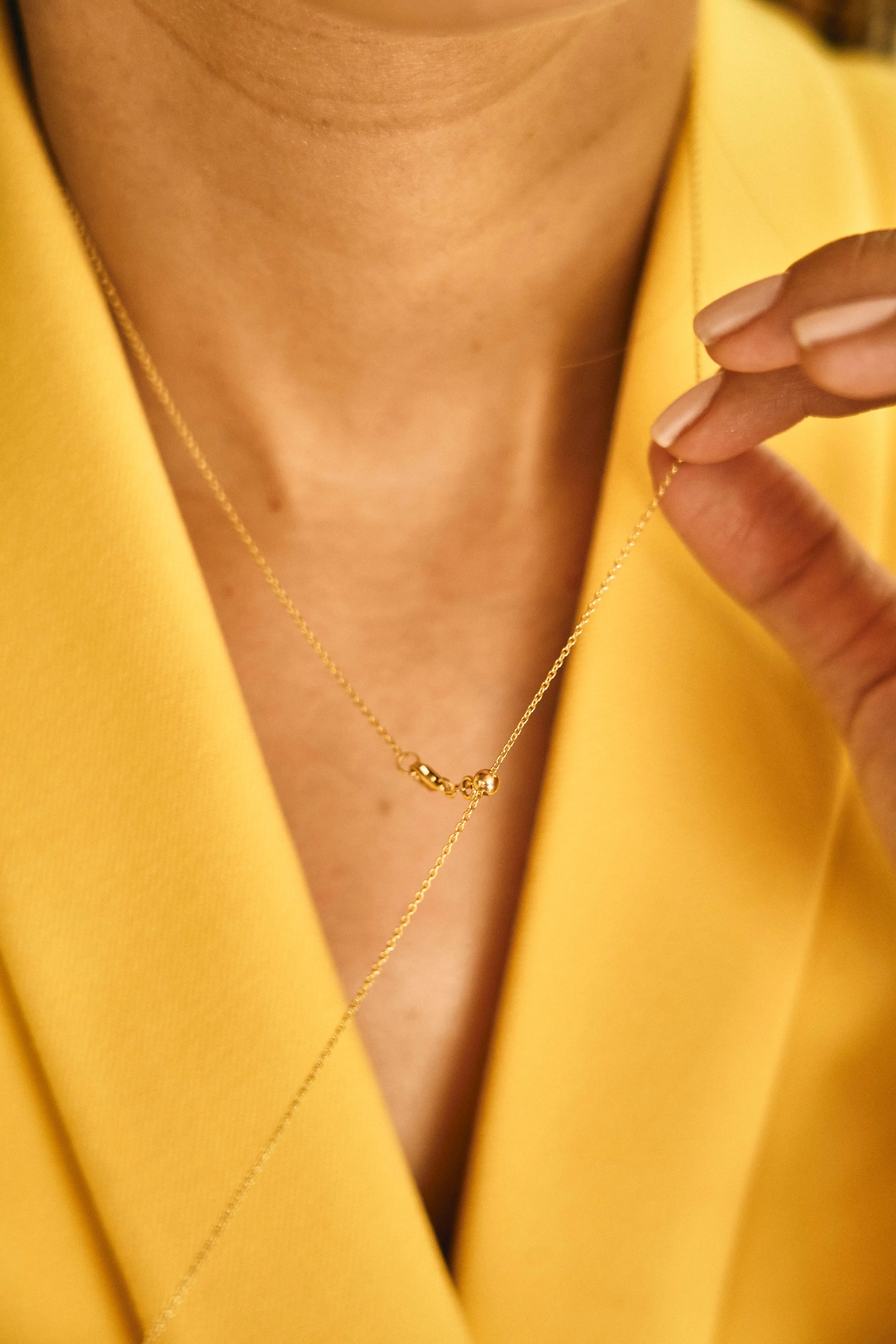Scalloped Bezel Diamond Necklace